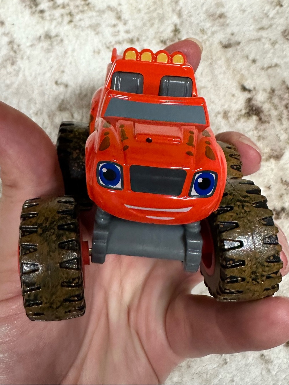 Nickelodeon Fisher-Price Blaze & the Monster Machines "Mud Racin' Blaze" Die-Cas